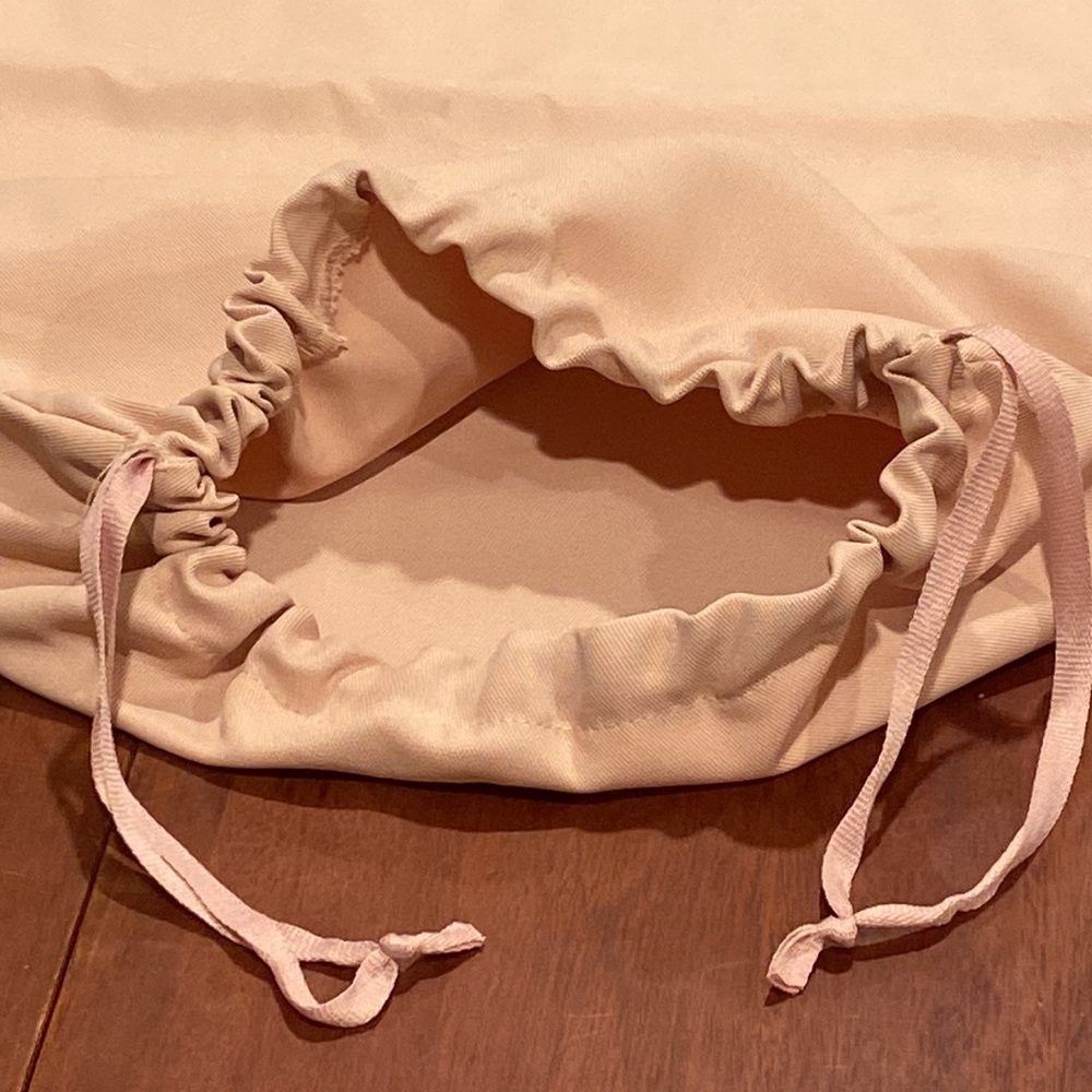 Stuart Weitzman Drawstring Boots Dust Bag Soft Pe… - image 4